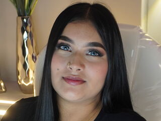 free chat room SamantaVoss