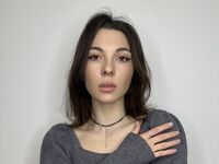 naughty cam girl fingering pussy SkyeSnow