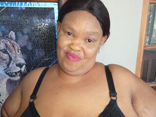 naughty camgirl masturbating with dildo SophieFrancis