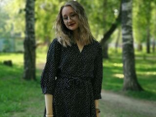 webcamgirl chat room TiffaniMcinturff