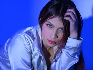 naked girl with live cam TiffanySuarez