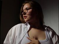 webcamgirl chat WhiteeChloee