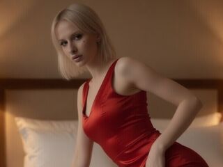 hot strip tease web cam WildaDorney