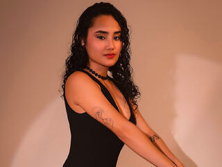 naked girl with live cam masturbating ZelynNoir